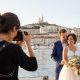 découvrez comment choisir le meilleur photographe de mariage à marseille pour capturer chaque moment unique de votre jour spécial avec créativité et professionnalisme.